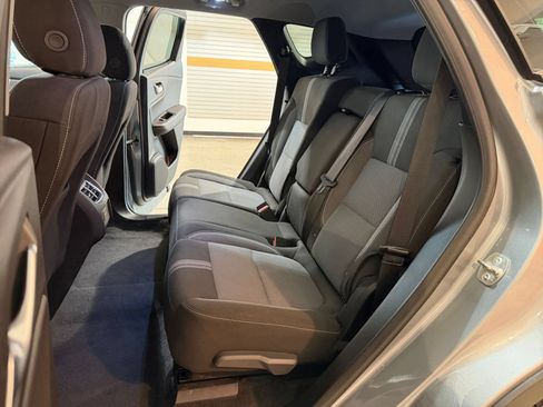 Used 2025 Chevrolet Blazer LT FWD image 39