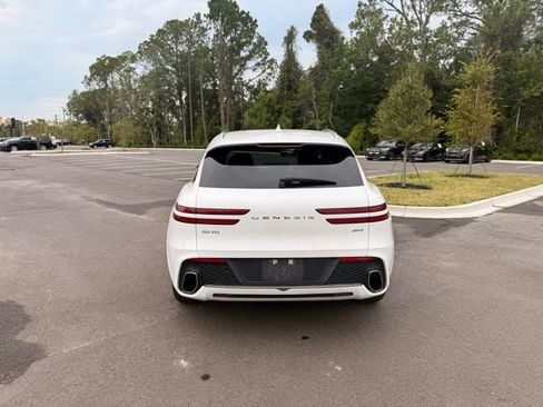 Used 2025 Genesis GV70 2.5T AWD/4WD image 18