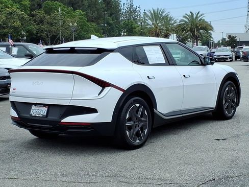 Certified 2025 Kia EV6 Light w/ Light LR Technology Package RWD image 4