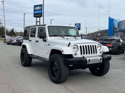 Used 2016 Jeep Wrangler Unlimited Sahara