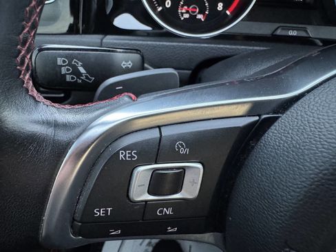 Used 2018 Volkswagen GTI S image 20