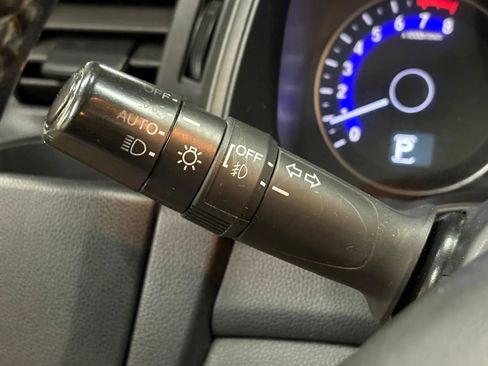 Used 2015 Honda Fit EX image 34