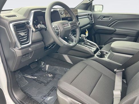 New 2026 GMC Canyon Elevation RWD image 9