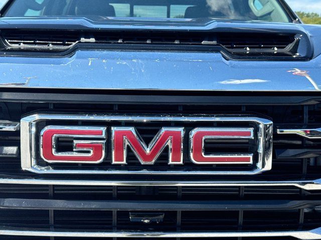 Used 2026 GMC Sierra 2500 SLT w/ SLT Premium Package AWD/4WD image 32