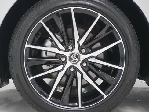 Used 2024 Toyota Camry SE image 24