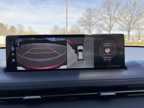 Used 2022 Genesis GV70 3.5T Sport w/ Sport Prestige Package image 18