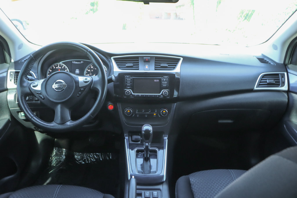 Used 2017 Nissan Sentra SR FWD image 24