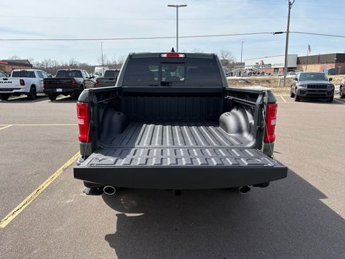 New 2026 RAM 1500 4x4 Crew Cab image 5