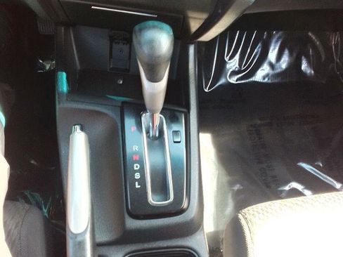 Used 2014 Honda Civic LX image 10