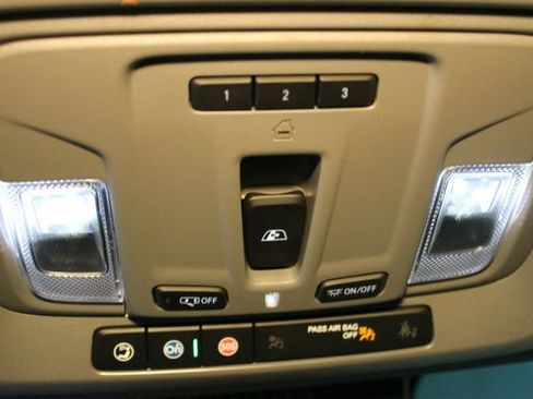 Used 2023 Chevrolet Silverado 1500 RST w/ Convenience Package II AWD/4WD image 26