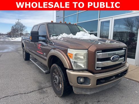 Used 2011 Ford F350 King Ranch w/ FX4 Off Road Pkg image 3