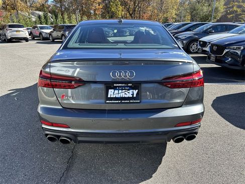Used 2020 Audi S6 Prestige image 7