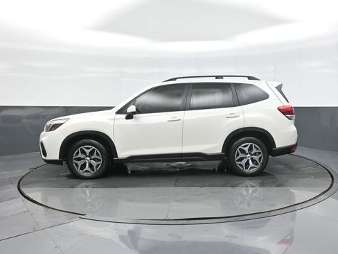 Used 2021 Subaru Forester Premium w/ Popular Package #1 image 4