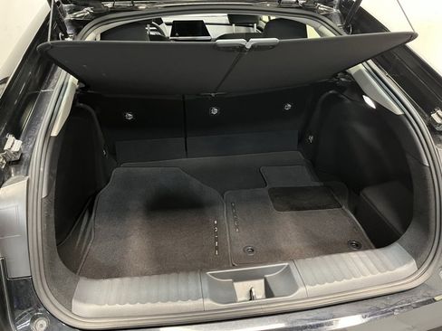 Used 2025 Toyota Prius LE image 19