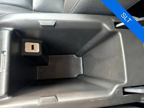 Used 2017 GMC Canyon SLT w/ Driver Alert Package AWD/4WD image 19