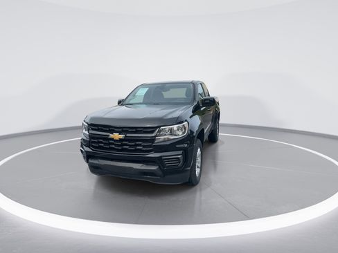 Used 2022 Chevrolet Colorado LT w/ Fleet Safety Package image 3