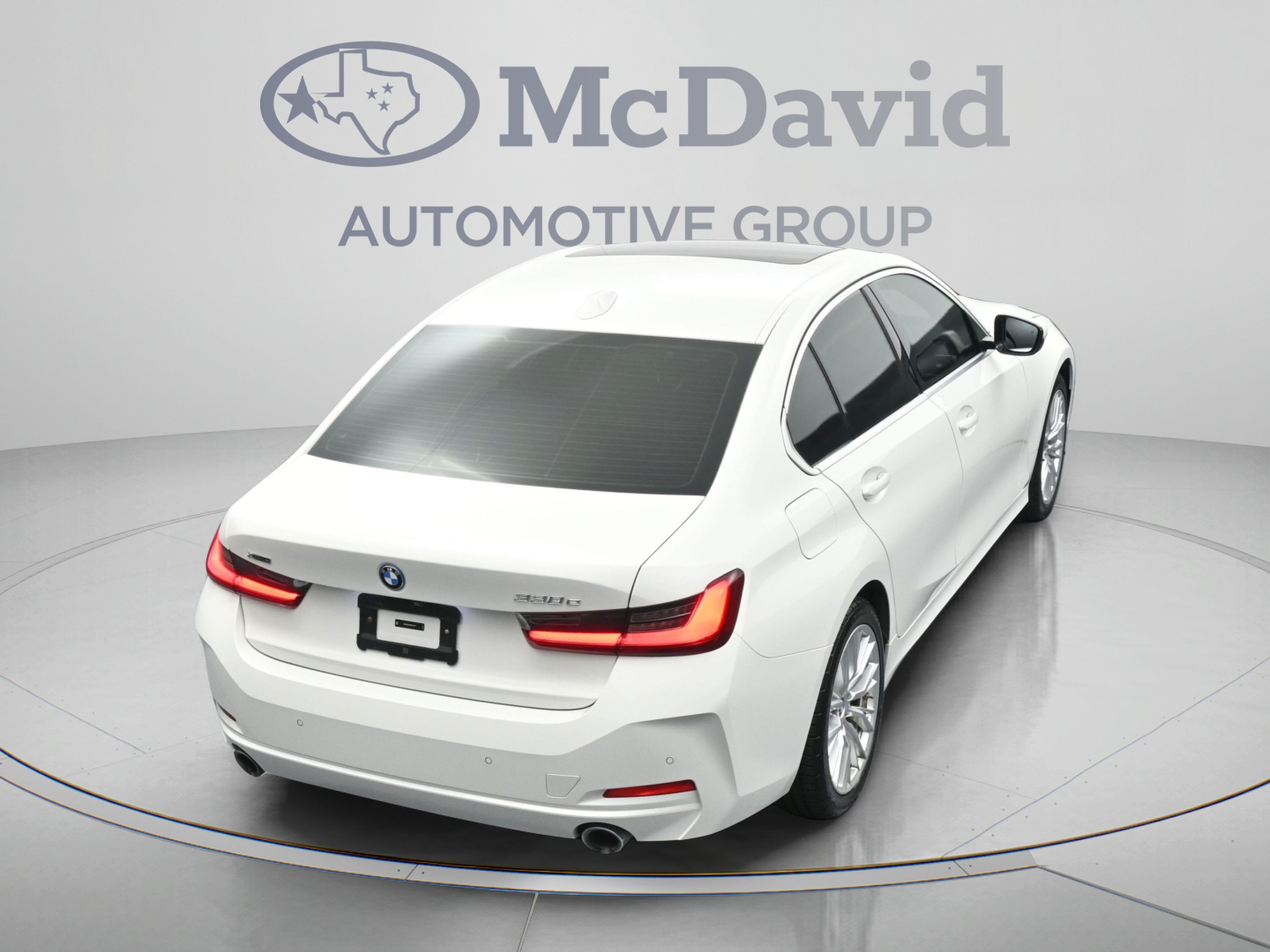 Used 2024 BMW 330e xDrive AWD/4WD image 39