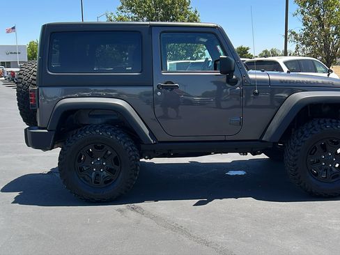 Used 2017 Jeep Wrangler Sport AWD/4WD image 2