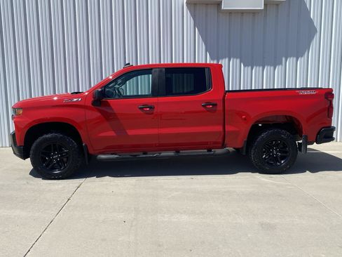 Used 2022 Chevrolet Silverado 1500 Custom Trail Boss w/ LPO, Dark Essentials Package AWD/4WD image 8