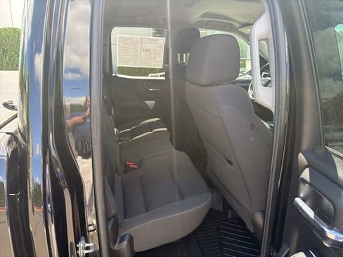 Used 2018 Chevrolet Silverado 1500 LT w/ All Star Edition AWD/4WD image 22