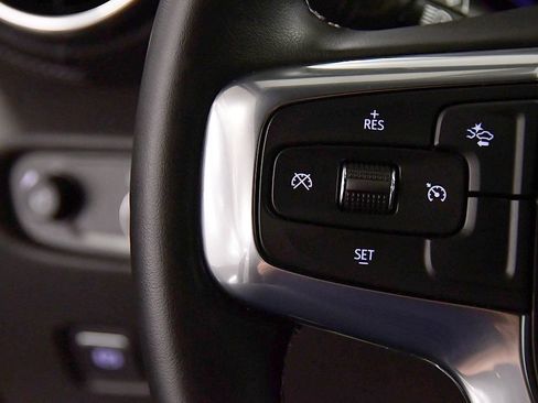 Used 2023 Chevrolet Blazer LT AWD/4WD image 18