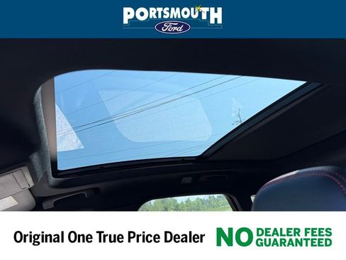 New 2025 Ford Escape ST-Line Select w/ Tech Pack #1 AWD/4WD image 10