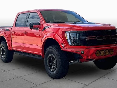 Used 2022 Ford F150 Raptor w/ Equipment Group 801A High AWD/4WD image 3