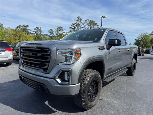 Used 2022 GMC Sierra 1500 AT4 w/ AT4 Premium Package image 4