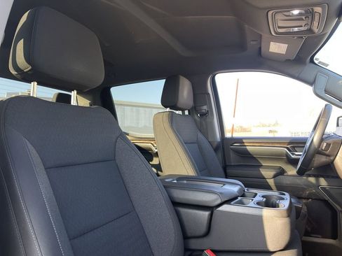 Used 2023 GMC Sierra 1500 SLE image 27