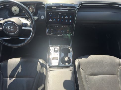 Used 2022 Hyundai Tucson Limited AWD/4WD image 11