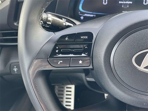 Certified 2025 Hyundai Elantra Sport image 15