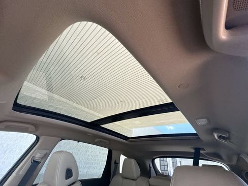 Used 2022 Acura MDX w/ Advance Package AWD/4WD image 19