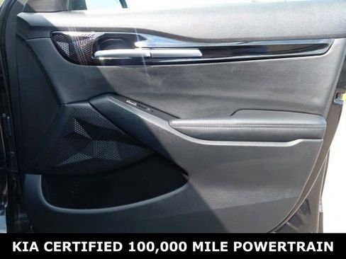 Certified 2023 Kia Seltos S image 24