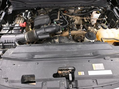 Used 2023 Ford F350 XLT AWD/4WD image 45