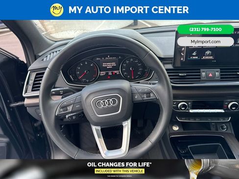 Used 2023 Audi Q5 2.0T Premium w/ Convenience Package AWD/4WD image 14