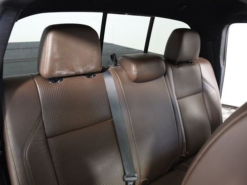 Used 2017 Toyota Tacoma Limited w/ Tow Package image 23