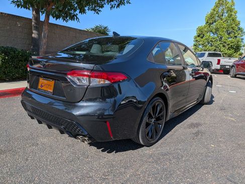 Used 2022 Toyota Corolla SE w/ Carpet Mat Package (TMS) FWD image 8