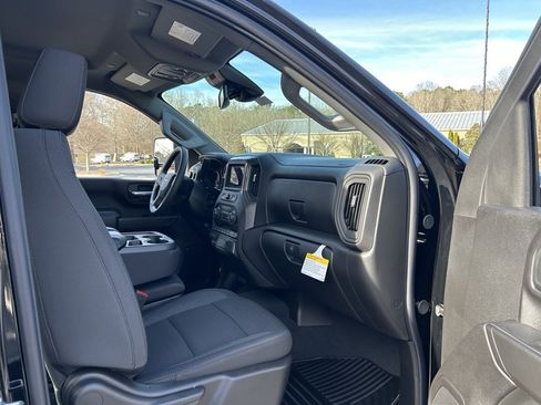 New 2026 Chevrolet Silverado 2500 Custom w/ Custom Value Package image 33