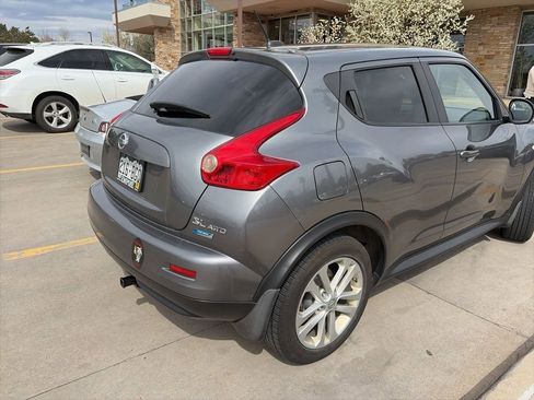 Used 2013 Nissan Juke SL image 3