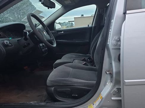 Used 2016 Chevrolet Impala Limited LS image 2