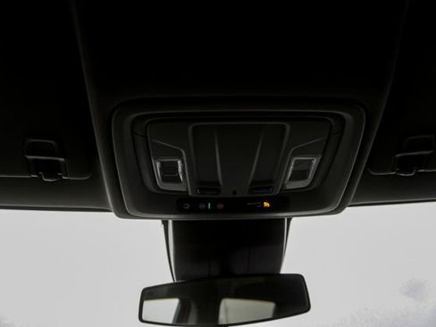 Used 2023 GMC Sierra 1500 SLE image 24