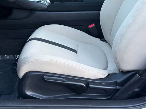Used 2019 Honda Civic LX image 14
