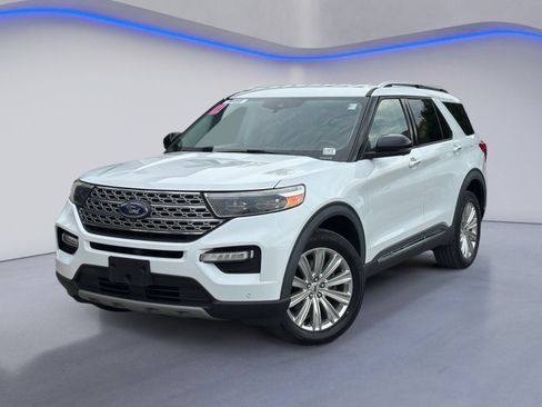 Used 2020 Ford Explorer Limited w/ Hybrid Equipment Group 310A AWD/4WD image 2