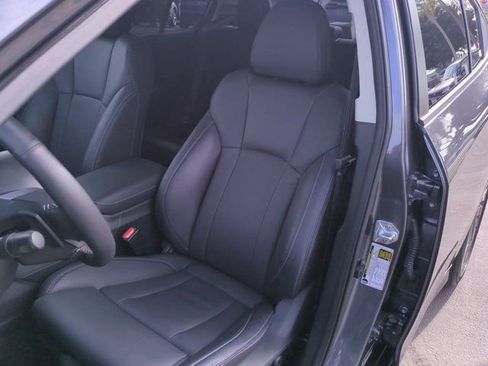 Used 2025 Subaru Legacy Limited image 12
