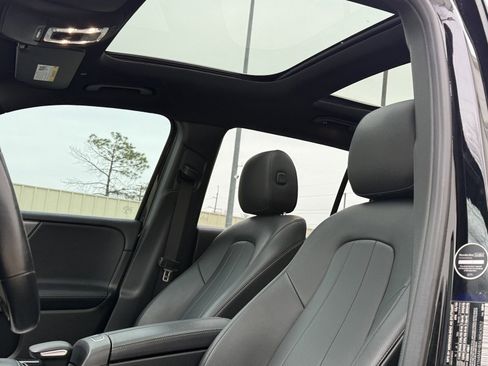Used 2020 Mercedes-Benz GLB 250 4MATIC image 16