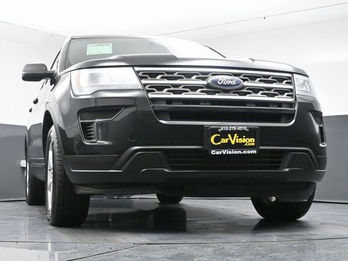 Used 2018 Ford Explorer 4WD w/ Class II Trailer Tow Package image 49