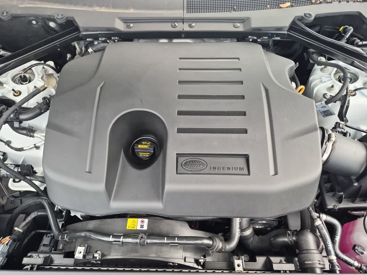 New 2026 Land Rover Defender 110 X-Dynamic SE AWD/4WD image 15