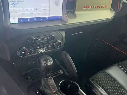 Used 2024 Ford Bronco Raptor w/ Interior Carbon Fiber Pack 6 image 12