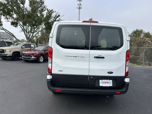 Used 2024 Ford Transit 250 Low Roof w/ Exterior Upgrade Package image 5