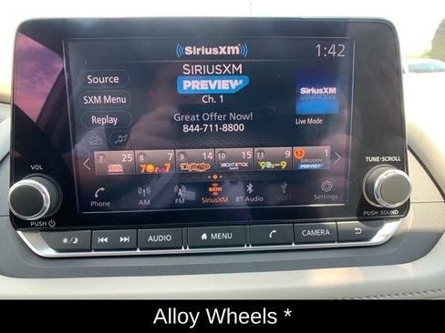 Certified 2023 Nissan Rogue SV AWD/4WD image 17